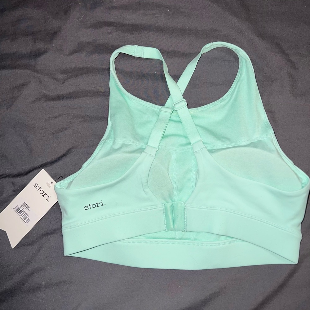 NWT Story Mint Green Sports Bra- size 8 - Picture 3 of 3
